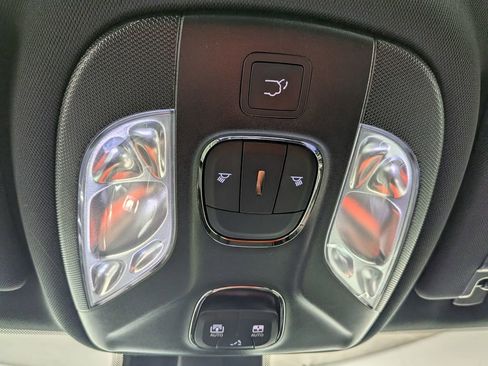 New 2026 Jeep Compass Limited w/ Sun, Sound & Navigation Group image 30