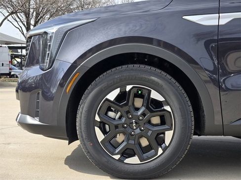 New 2026 Kia Sorento S w/ S Panoramic Sunroof Package FWD image 5
