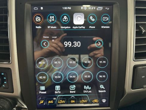 Used 2019 Ford F150 Lariat w/ Equipment Group 502A Luxury AWD/4WD image 26