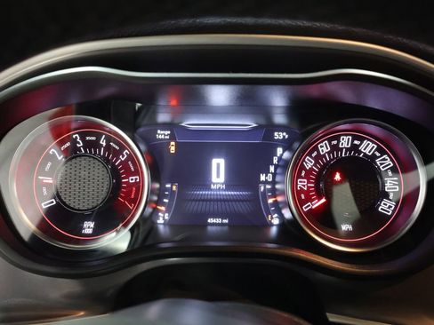 Used 2022 Dodge Challenger GT image 37