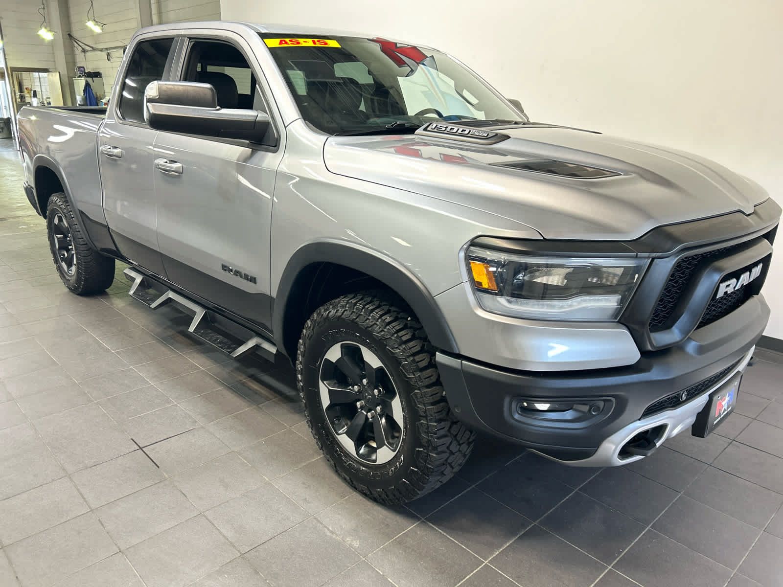 Used 2019 RAM 1500 Rebel w/ Rebel Level 2 Equipment Group AWD/4WD image 2