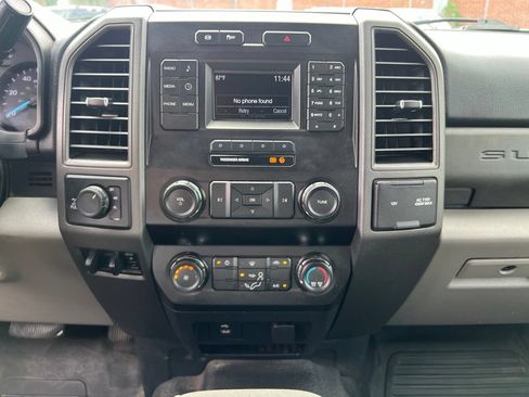 Used 2019 Ford F250 XL w/ STX Appearance Package AWD/4WD image 31