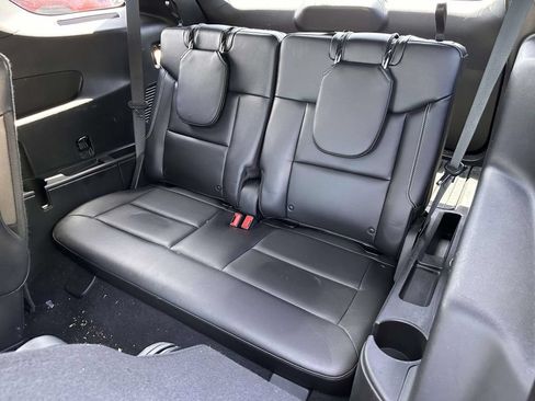 Used 2020 Ford Explorer ST w/ ST High-Performance Pack AWD/4WD image 15