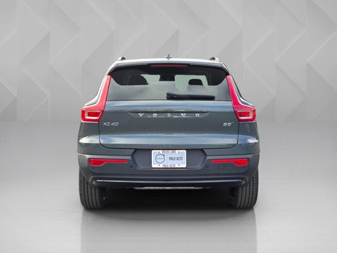 New 2026 Volvo XC40 B5 Ultra w/ Climate Package image 5