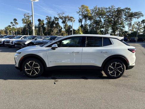 New 2026 Chevrolet Equinox EV LT image 6