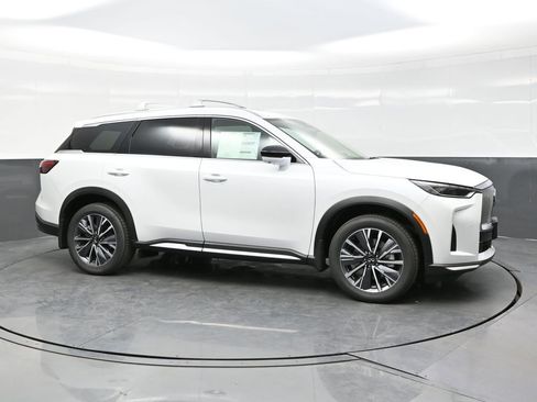 Used 2026 INFINITI QX60 Luxe w/ Cargo Package AWD/4WD image 8