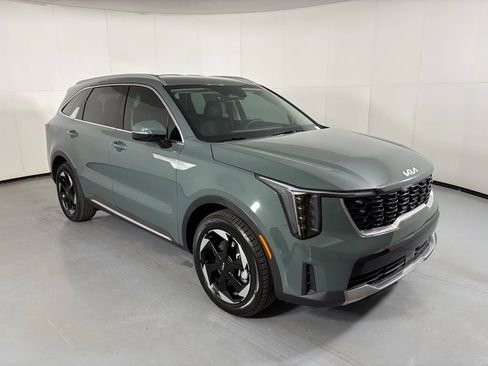 New 2026 Kia Sorento EX FWD image 2