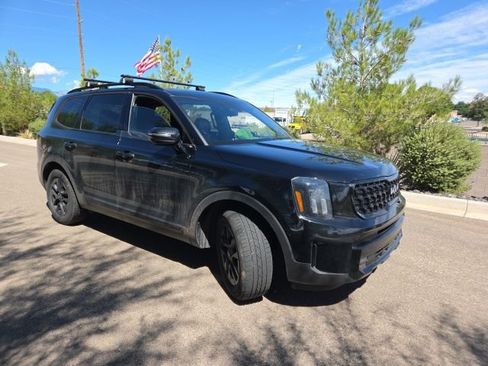 Used 2024 Kia Telluride SX Prestige X-Pro AWD/4WD image 3