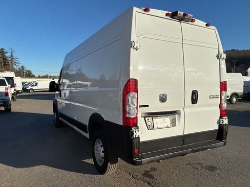 Used 2023 RAM ProMaster 2500 FWD image 13