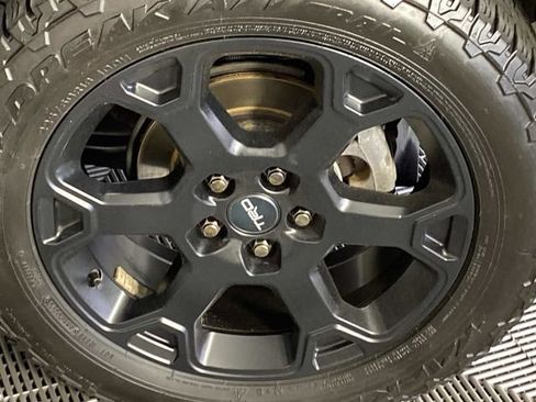 Used 2020 Toyota RAV4 TRD Off-Road AWD/4WD image 30