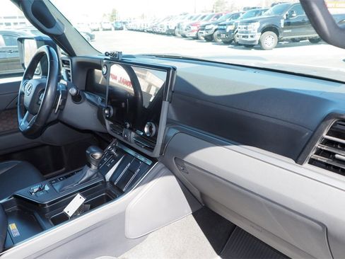 Used 2024 Lexus GX 550 550 Premium+ w/ Accessory Package (2T) image 21