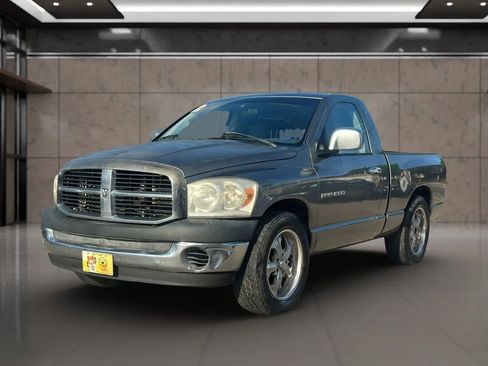 Used 2007 Dodge Ram 1500 Truck ST w/ SXT Group image 9