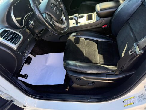 Used 2015 Jeep Grand Cherokee Altitude image 21