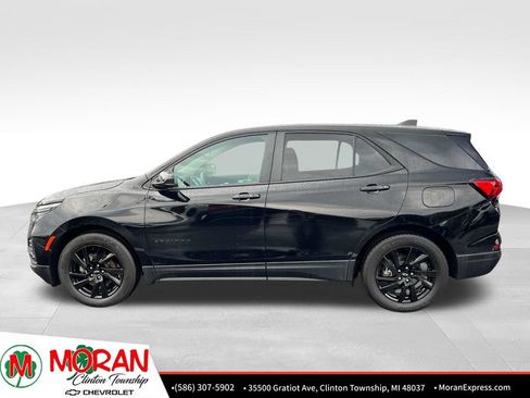Certified 2024 Chevrolet Equinox LS w/ LS Convenience Package FWD image 3