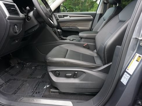 Used 2021 Volkswagen Atlas SE AWD/4WD image 30
