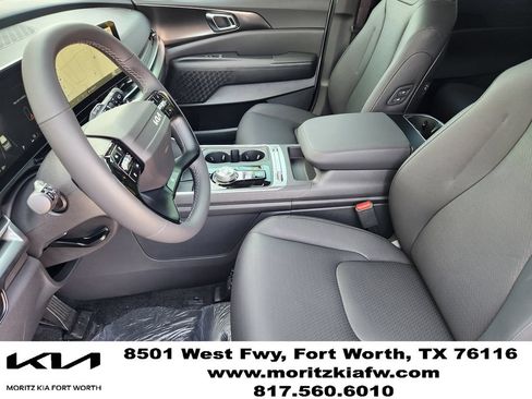 New 2027 Kia Carnival SX Prestige FWD image 9