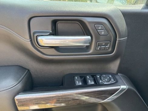 Used 2019 Chevrolet Silverado 1500 LTZ w/ LTZ Premium Package image 11