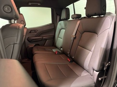 Used 2025 Chevrolet Colorado Trail Boss AWD/4WD image 26