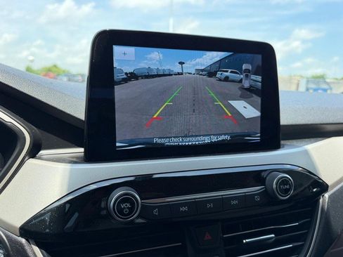 Used 2020 Ford Escape SE FWD image 21