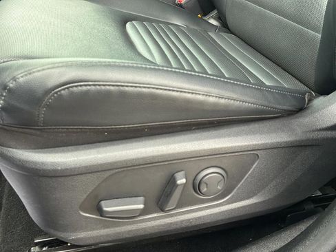 Used 2023 Kia Sportage SX FWD image 23