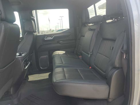 Used 2023 Chevrolet Silverado 1500 High Country w/ High Country Premium Package AWD/4WD image 22