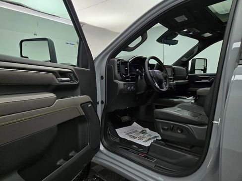 Used 2024 Chevrolet Silverado 2500 ZR2 w/ ZR2 Bison Edition image 25