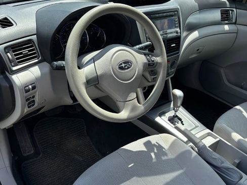 Used 2011 Subaru Forester 2.5X w/ Alloy Wheel Value Pkg AWD/4WD image 17