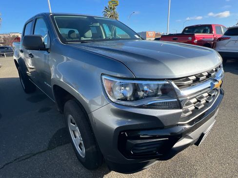 Used 2022 Chevrolet Colorado W/T image 3