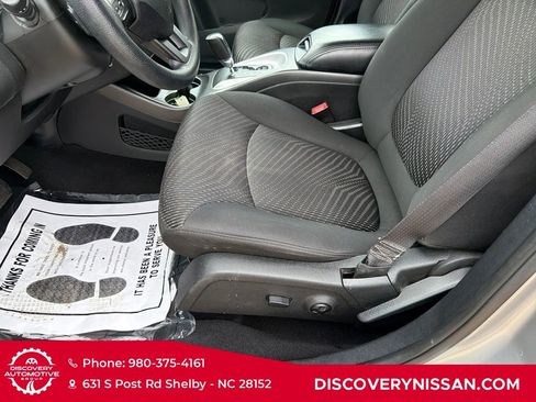 Used 2016 Dodge Journey SXT w/ Comfort/Convenience Group FWD image 12