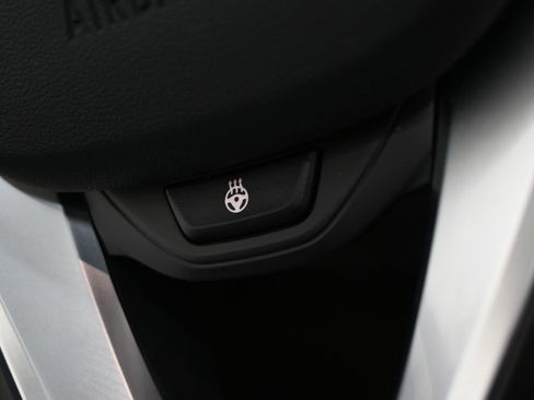 Used 2023 BMW 430i Convertible w/ Premium Package image 34