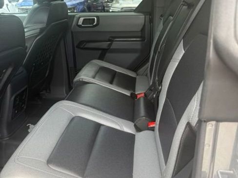 Used 2024 Ford Bronco Black Diamond AWD/4WD image 20