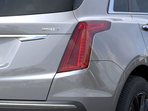 New 2025 Cadillac XT5 Premium Luxury w/ LPO, Floor Liner Package image 11