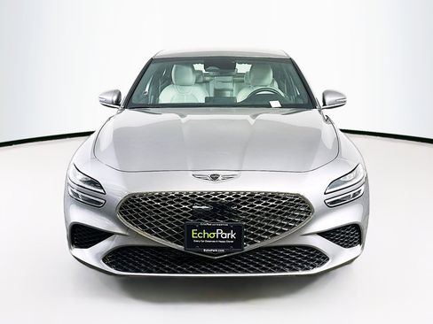 Used 2025 Genesis G70 2.5T image 2