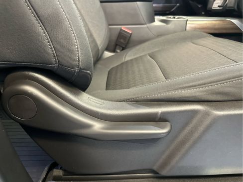 Used 2021 Chevrolet Silverado 1500 RST image 26