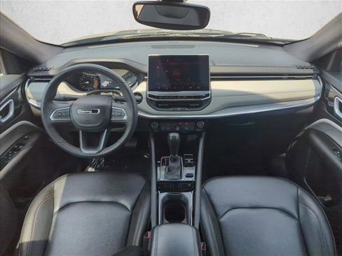 Used 2024 Jeep Compass Limited AWD/4WD image 17