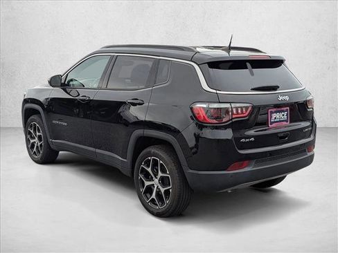 Certified 2024 Jeep Compass Limited AWD/4WD image 7