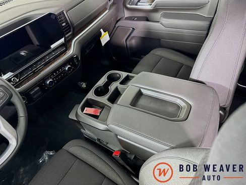 New 2026 GMC Sierra 2500 SLE w/ SLE Value Package; AWD/4WD image 28