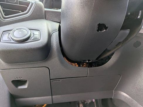 Used 2018 Ford Escape S image 16