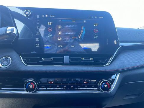 Used 2025 Chevrolet Equinox RS w/ Safety and Technology Package FWD image 21