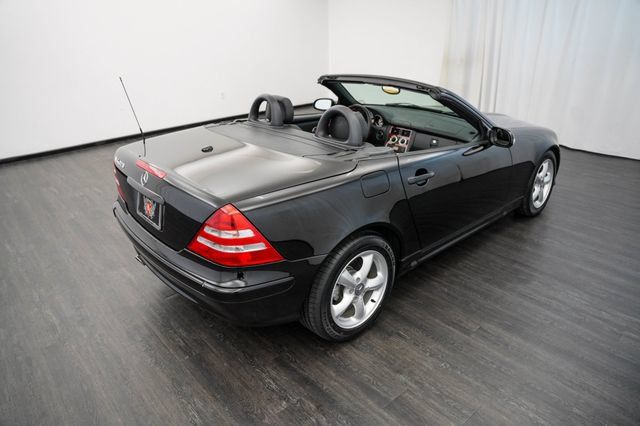 Used 2003 Mercedes-Benz SLK 320 image 10