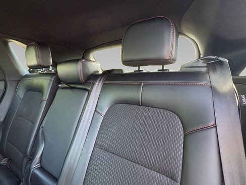 Used 2025 Ford Escape ST-Line image 4