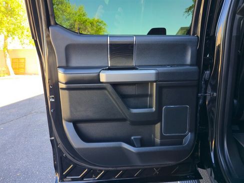 Used 2018 Ford F150 Platinum w/ Equipment Group 701A Luxury AWD/4WD image 33