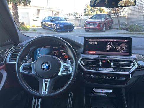 Used 2023 BMW X3 M40i w/ Premium Package image 9