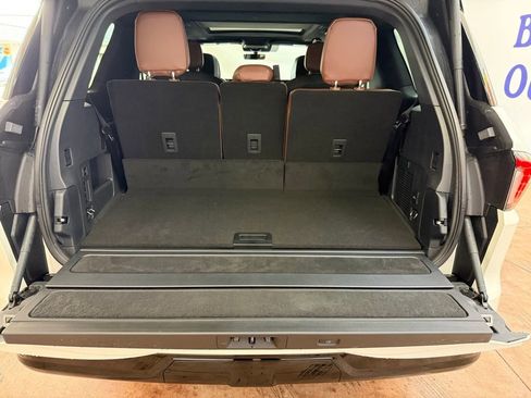 New 2026 Lincoln Navigator Reserve AWD/4WD image 20