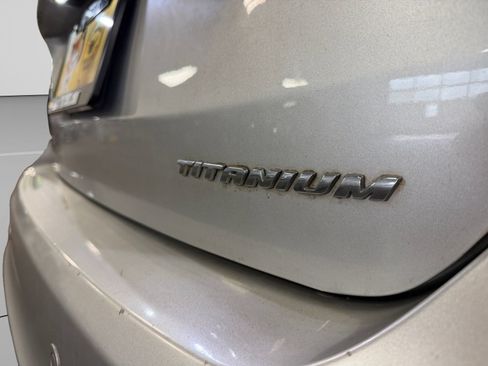 Used 2018 Ford Focus Titanium FWD image 43