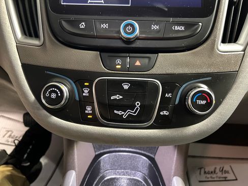 Used 2025 Chevrolet Malibu LS w/ Driver Confidence Package image 19