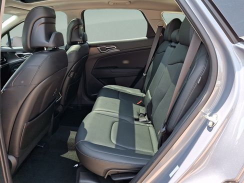 Used 2025 Kia Sportage EX w/ Premium Package AWD/4WD image 10