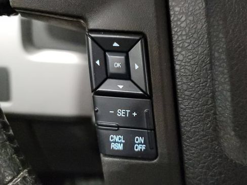 Used 2014 Ford F150 Lariat w/ Equipment Group 502A Luxury AWD/4WD image 22