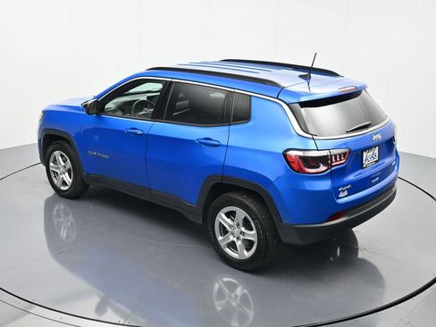 Used 2024 Jeep Compass Latitude AWD/4WD image 33