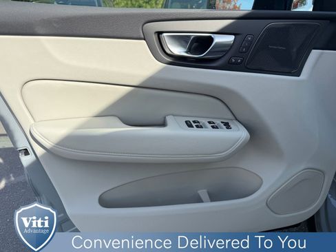 New 2026 Volvo XC60 B5 Ultra w/ Protection Package Premier image 11